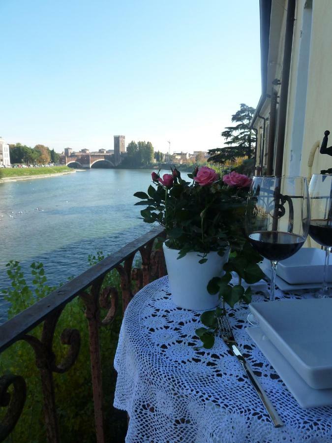Casa Archi - Balcone Sul Fiume Leilighet Verona Eksteriør bilde